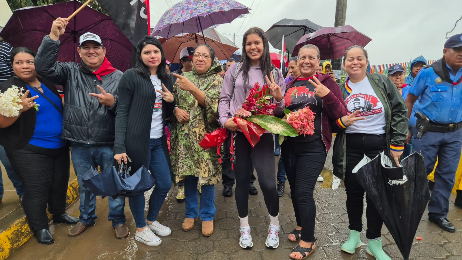 Diana en Conmemorando la Vida del Comandante Carlos Fonseca Amador