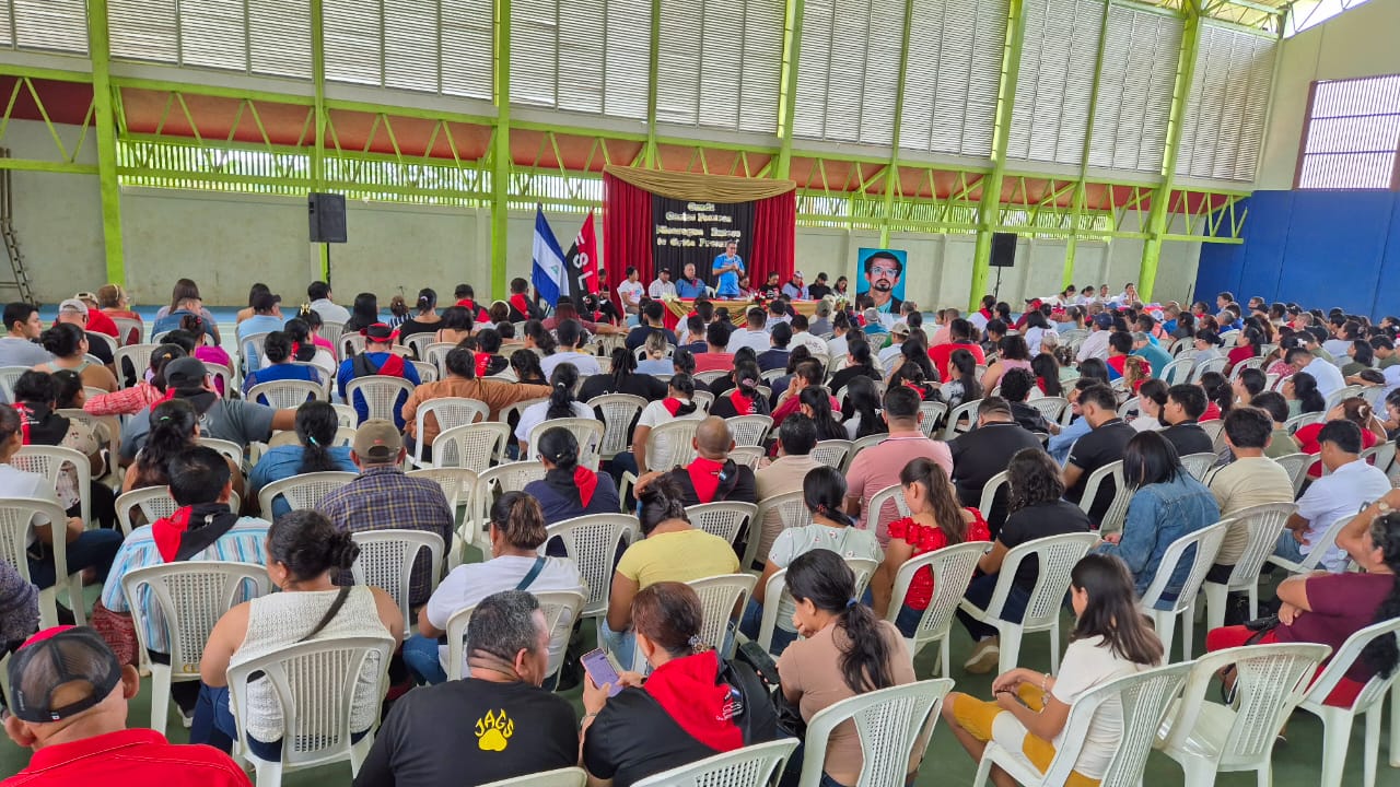 Acto político en conmemoración al Jefe de la Revolución Carlos Fonseca Amador. 